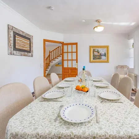 Gracia - Plusholidays * Calp